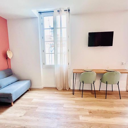 LE QUAI 3 - Studio neuf LUMINEUX CALME - CLIM - WiFi - Gare à 200m Agen Extérieur photo